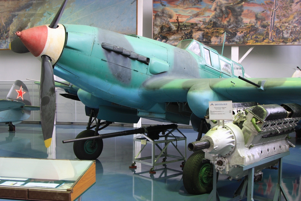 IMG_4988 Ил-2 В ближнем к входу ангаре.jpg
