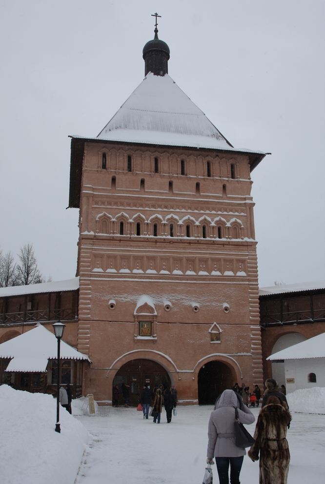 IMG_5745 Проездная башня с внутренней стороны.jpg