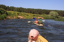 Resize of IMG_8790 На угре встречаются небольшие перекаты..JPG