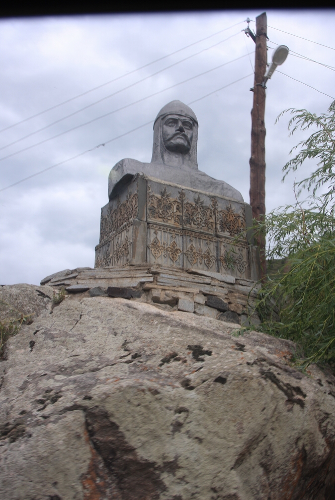 IMG_2238 Памятник батыру..JPG