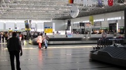 Resize of IMG_6844 Зал выдачи багажа.JPG