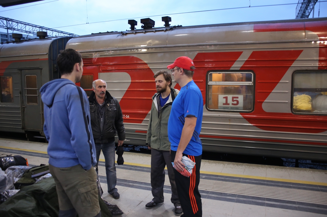 IMG_0126 В адлере мужик предложил доехать 15 км до границы за 2000 рублей.JPG