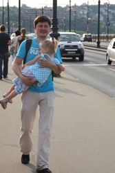 Resize of IMG_6276 После многочасовой прогулки, дети начали не выдерживать.JPG