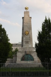 Resize of IMG_6341 Памятник совествким воинам-освободителям.JPG